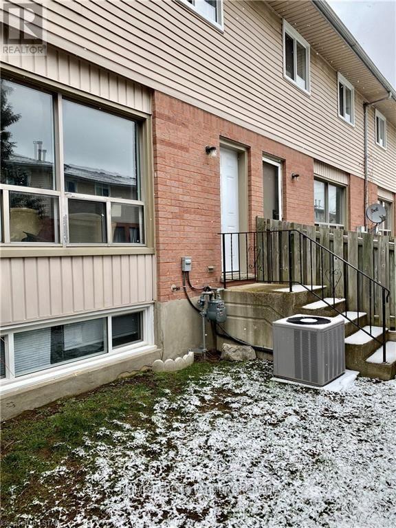 595 THIRD STREET N - 15