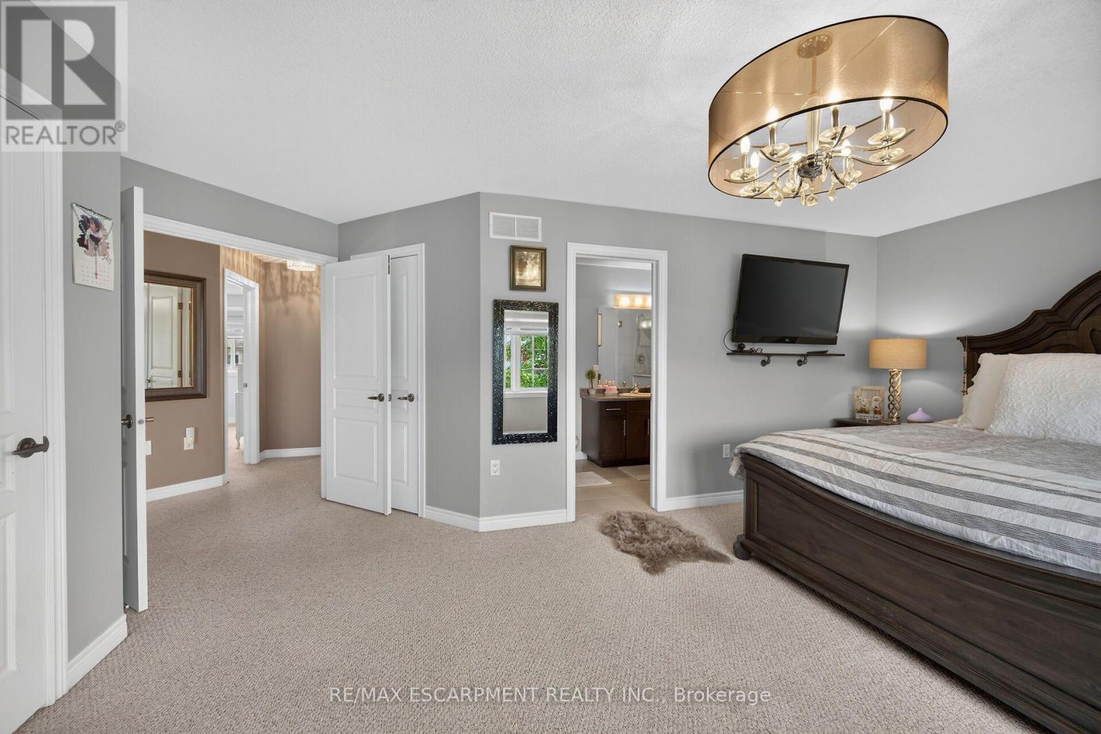 68 GARINGER CRESCENT - 23