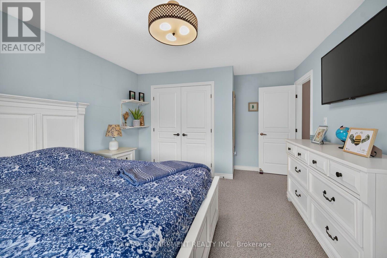 68 GARINGER CRESCENT - 30