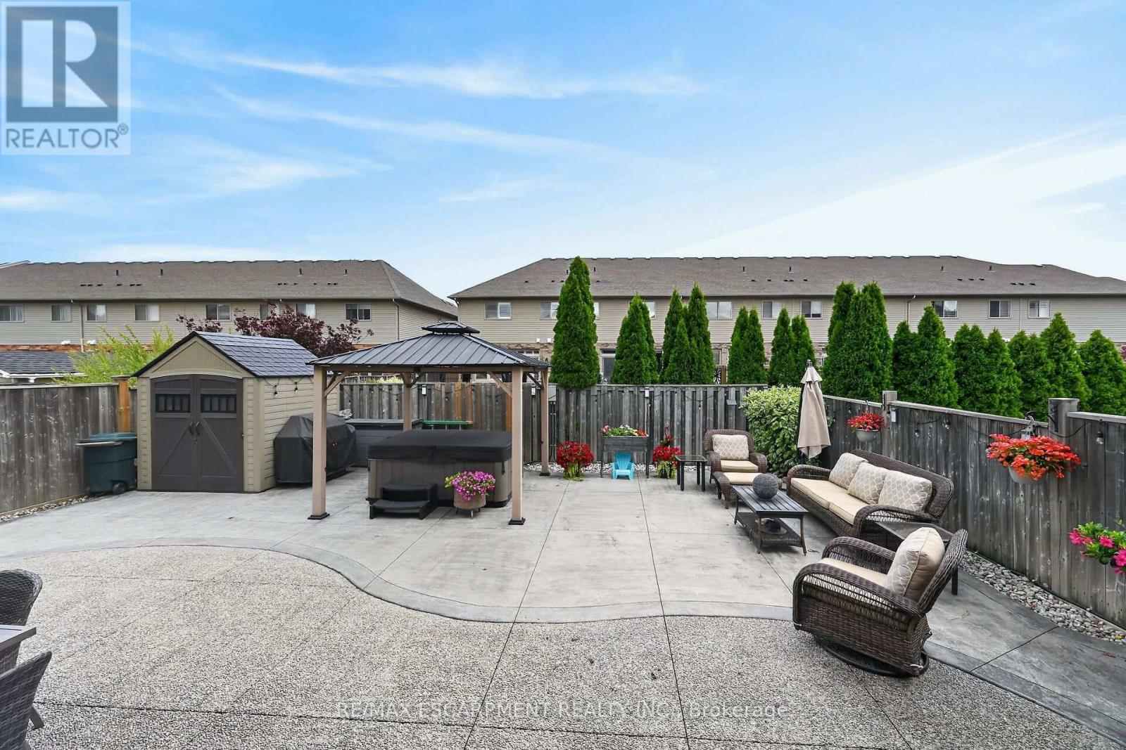 68 GARINGER CRESCENT - 47