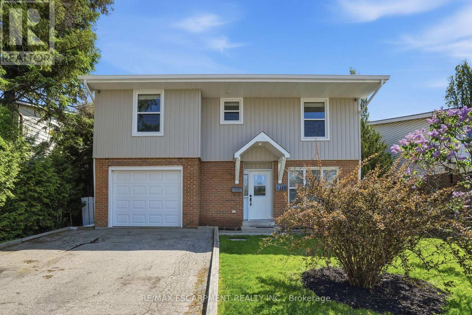 371 BRANTWOOD PARK ROAD - 2