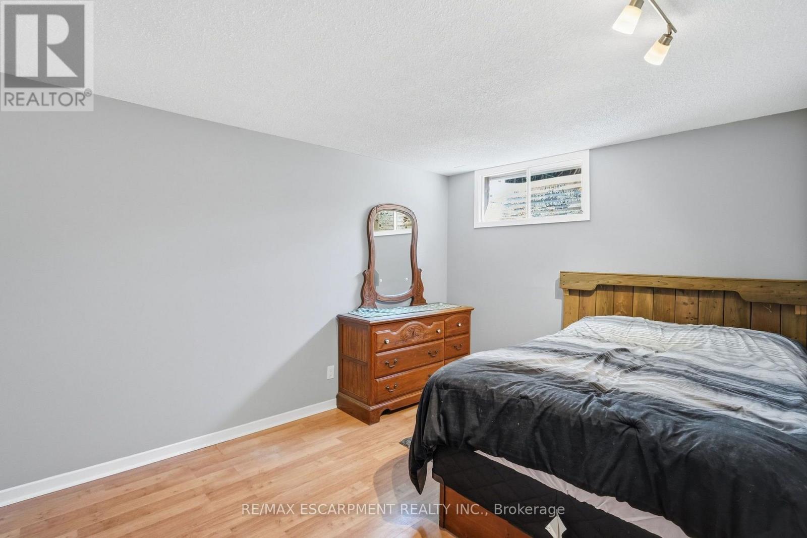 371 BRANTWOOD PARK ROAD - 21