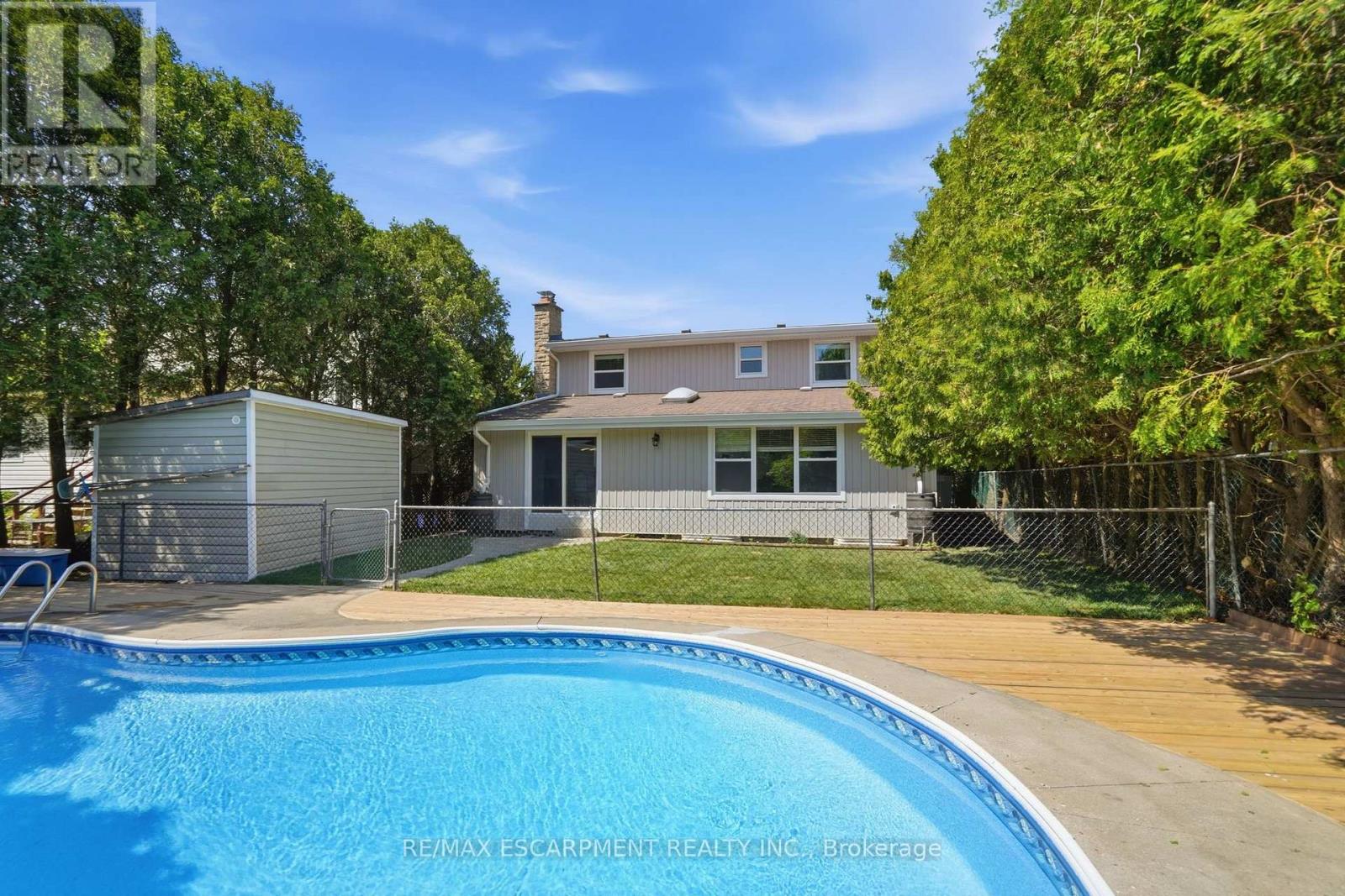 371 BRANTWOOD PARK ROAD - 26