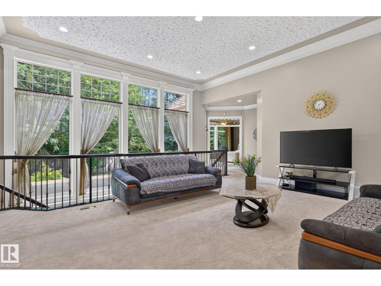 60 KINGSBURY Crescent - Photo 8