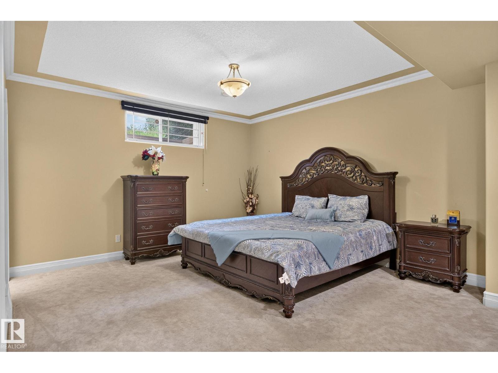 60 KINGSBURY CR - Image 54