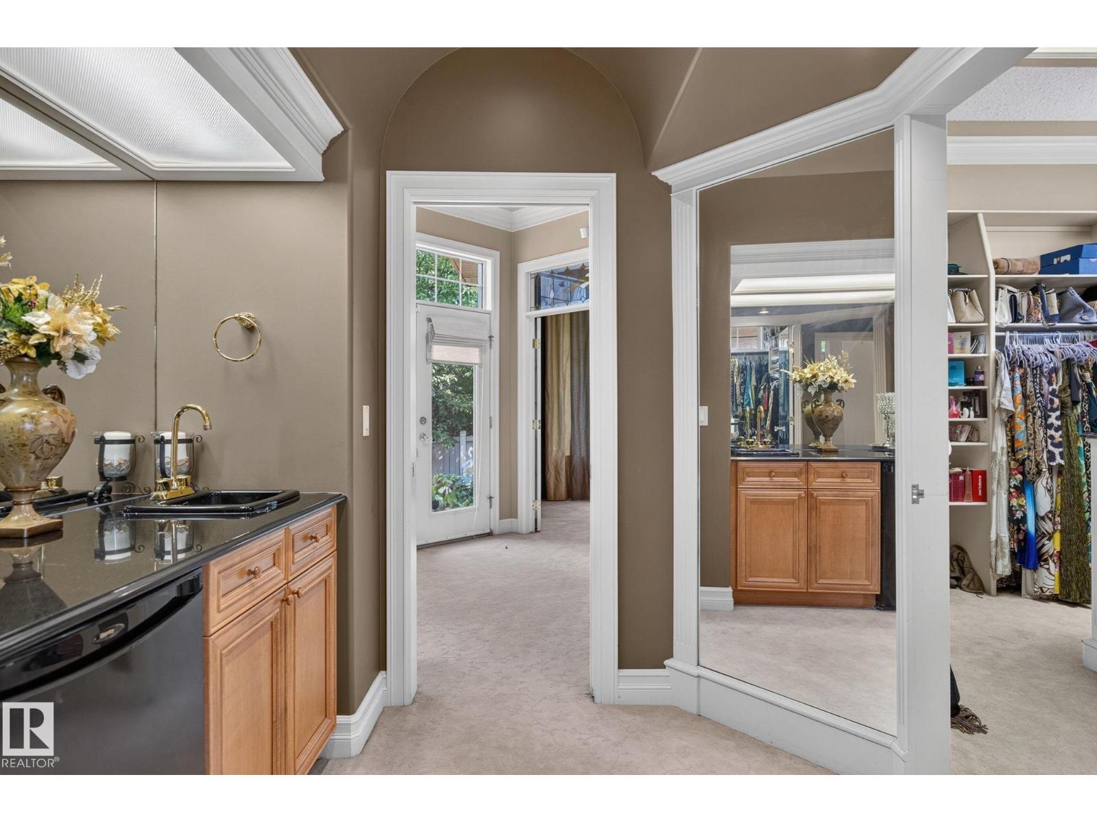 60 KINGSBURY Crescent - Photo 35