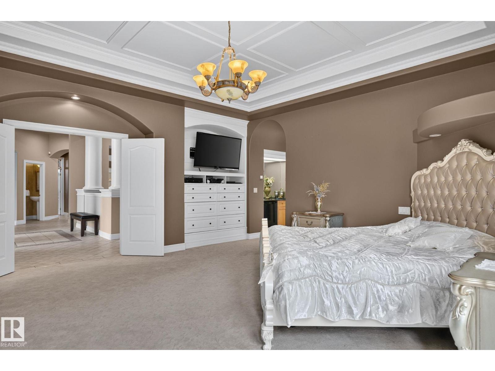 60 KINGSBURY CR - 29