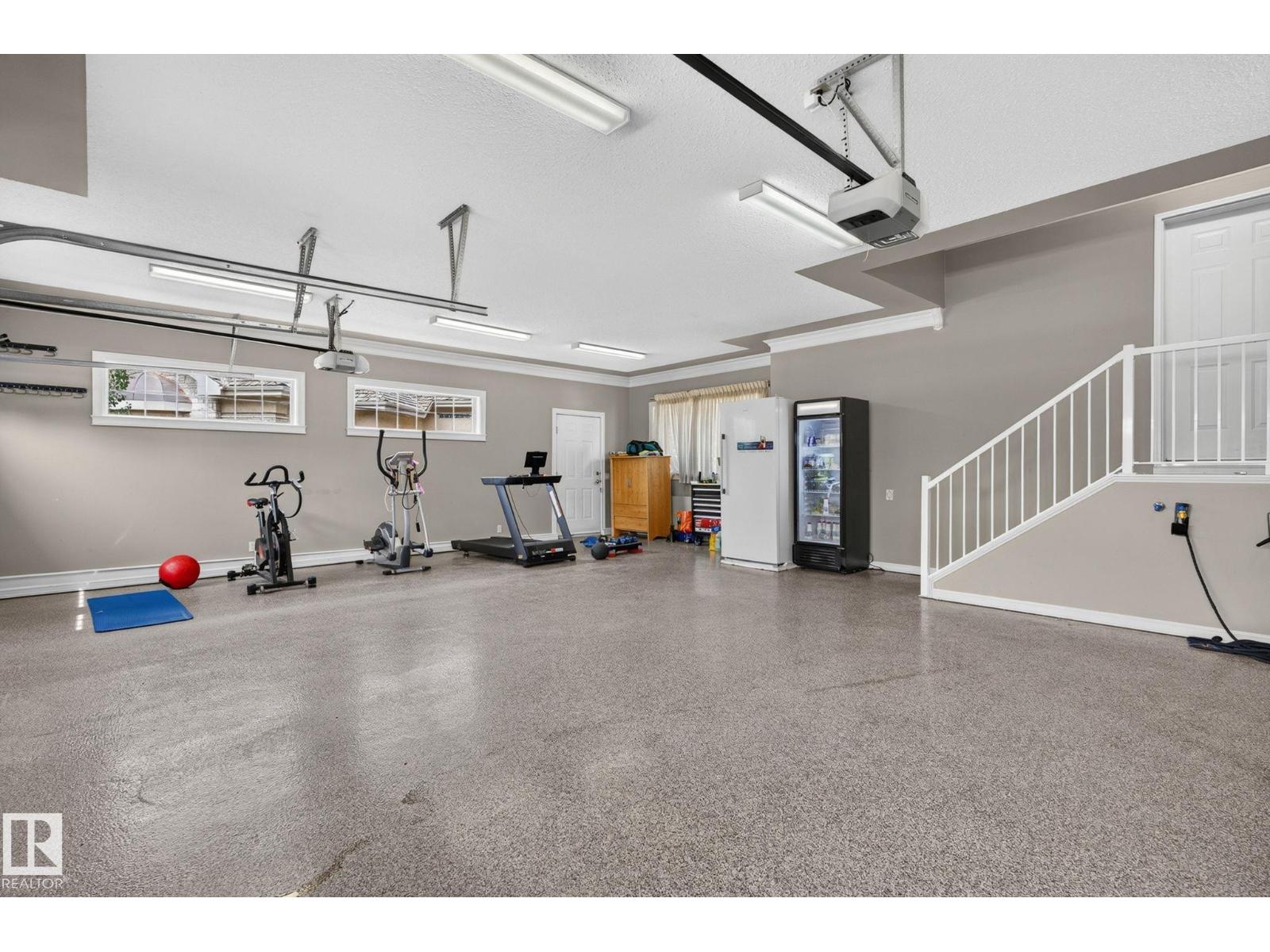 60 KINGSBURY CR - Image 61