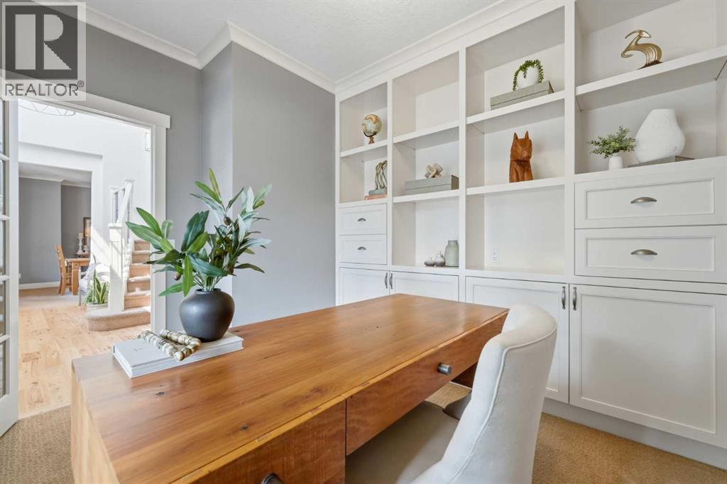 8216 9 Avenue SW, West Springs, Calgary photo 5