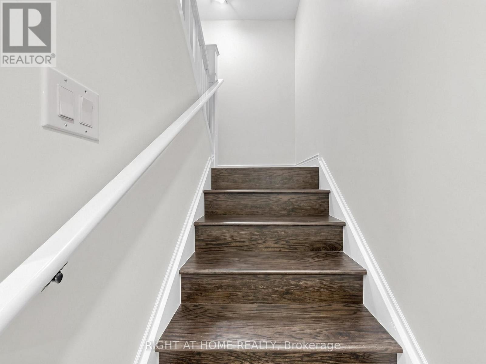 148 SEXTON CRESCENT - Image 32