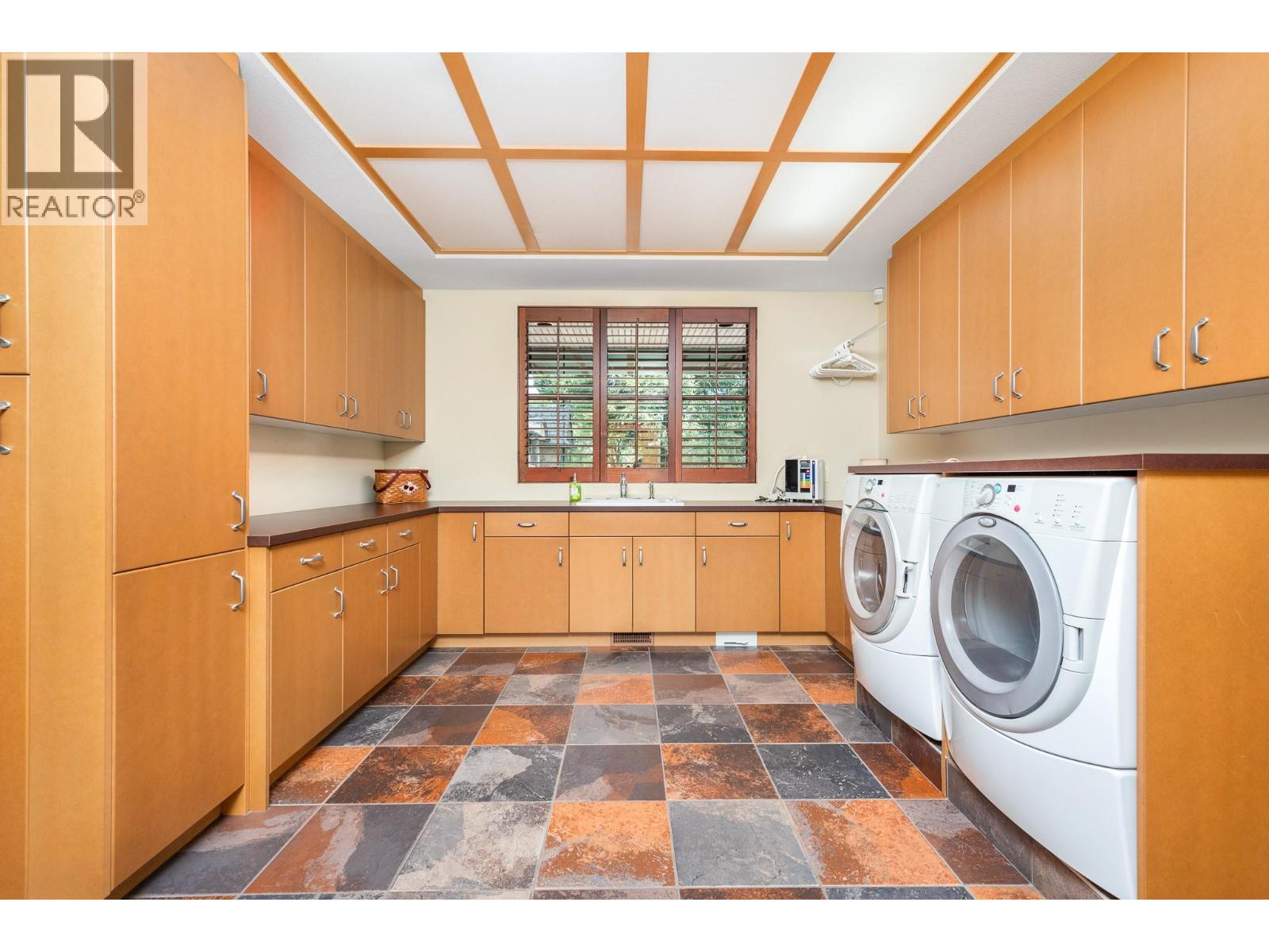 3006 Coachwood Crescent - 41