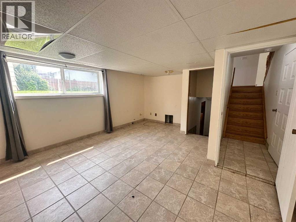 9111 97 Avenue - Photo 24