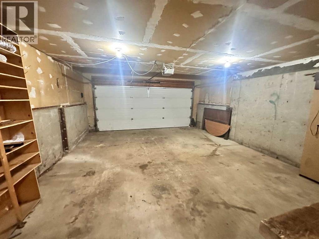 9111 97 Avenue - Photo 31