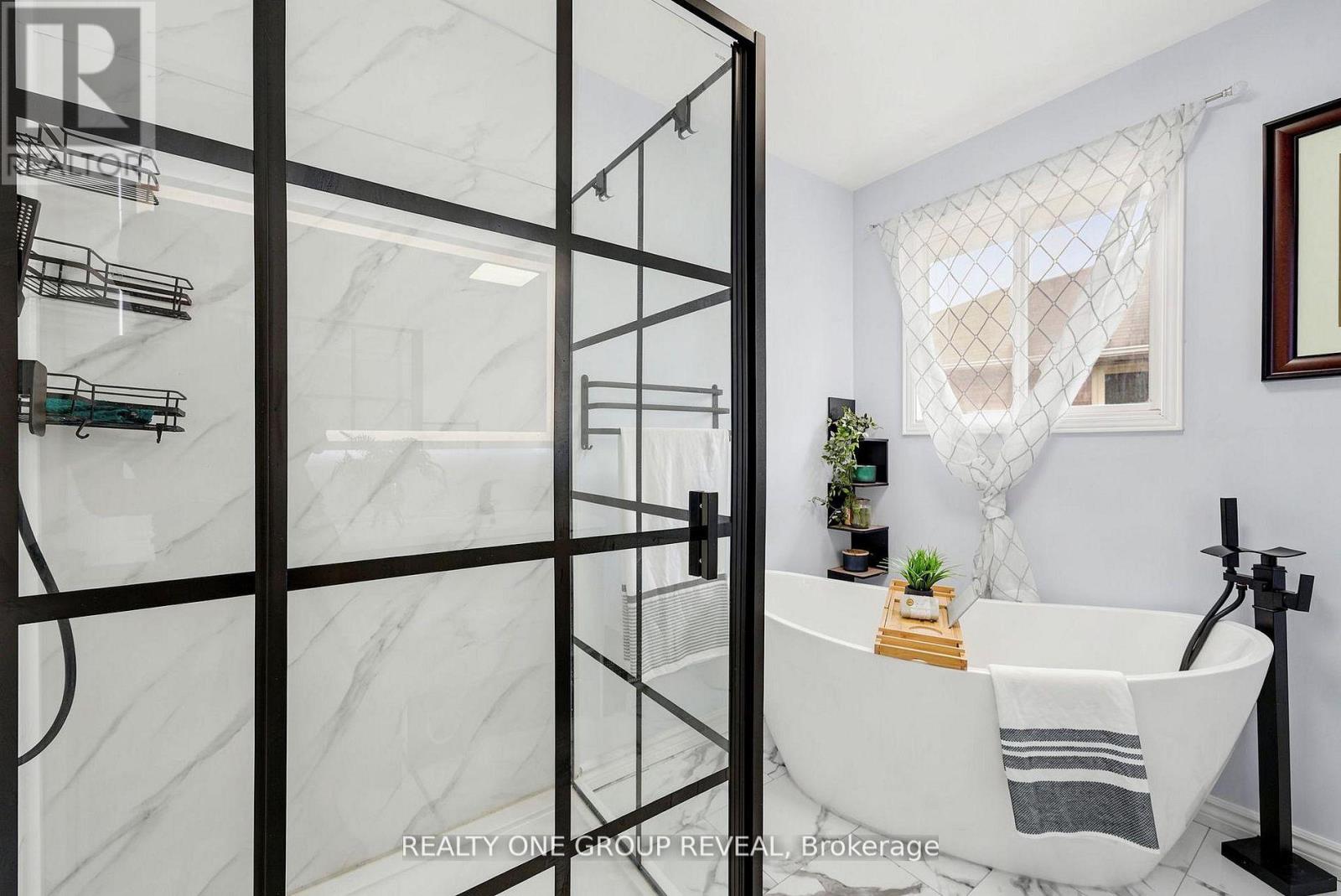 46 FIELDCREST AVENUE - 33