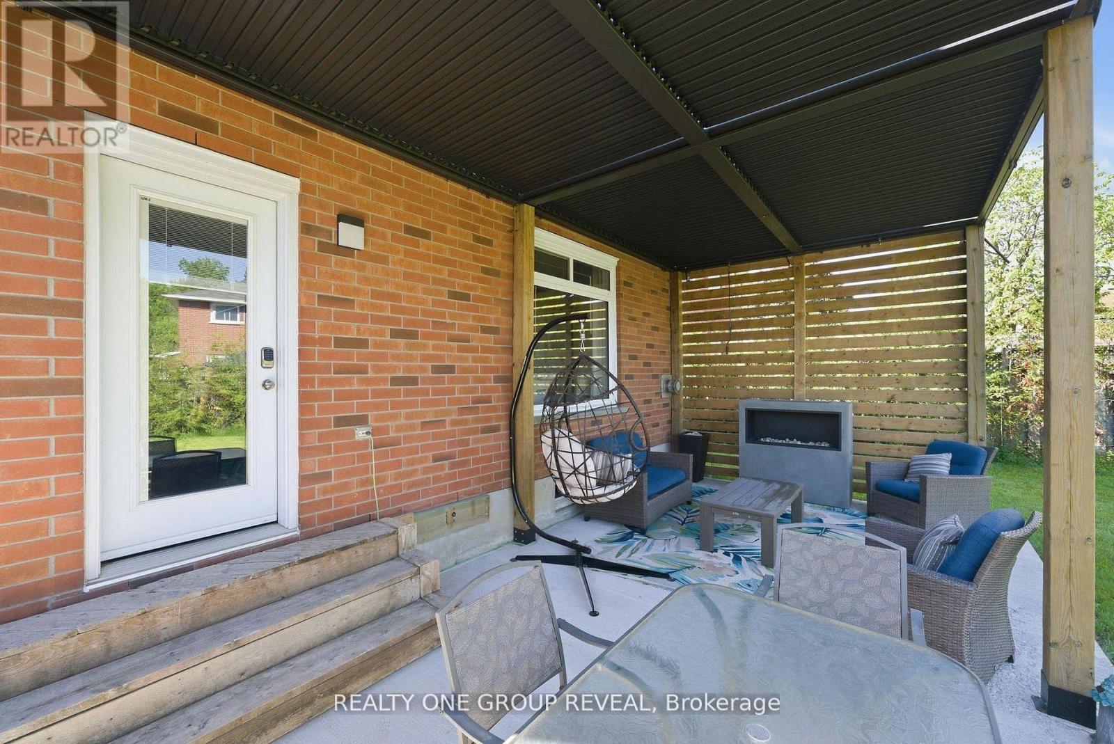 46 FIELDCREST AVENUE - 45