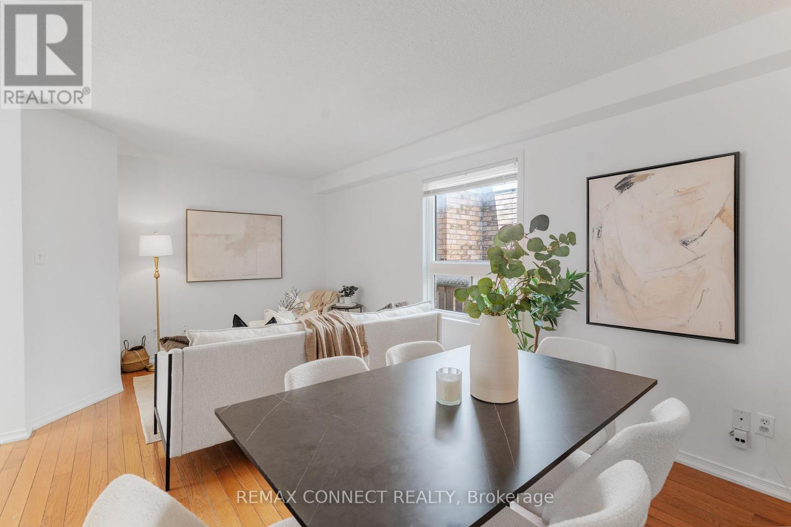 1831 DALHOUSIE CRESCENT - 3