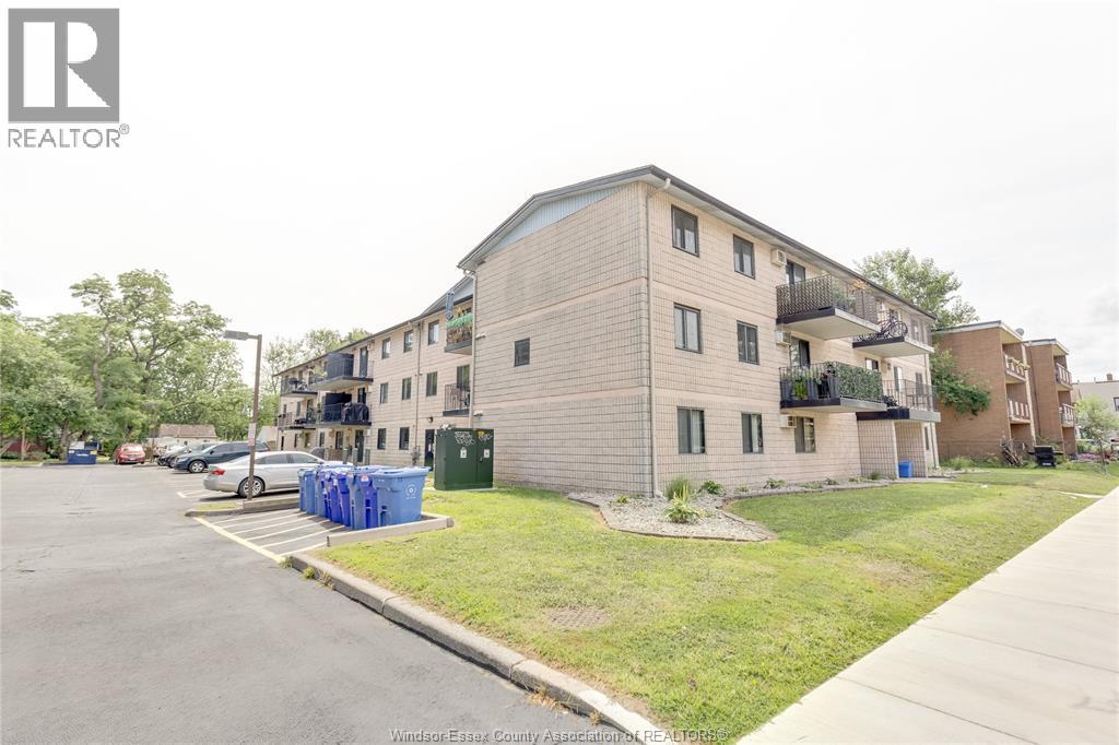 #104 3355 SANDWICH STREET - 2