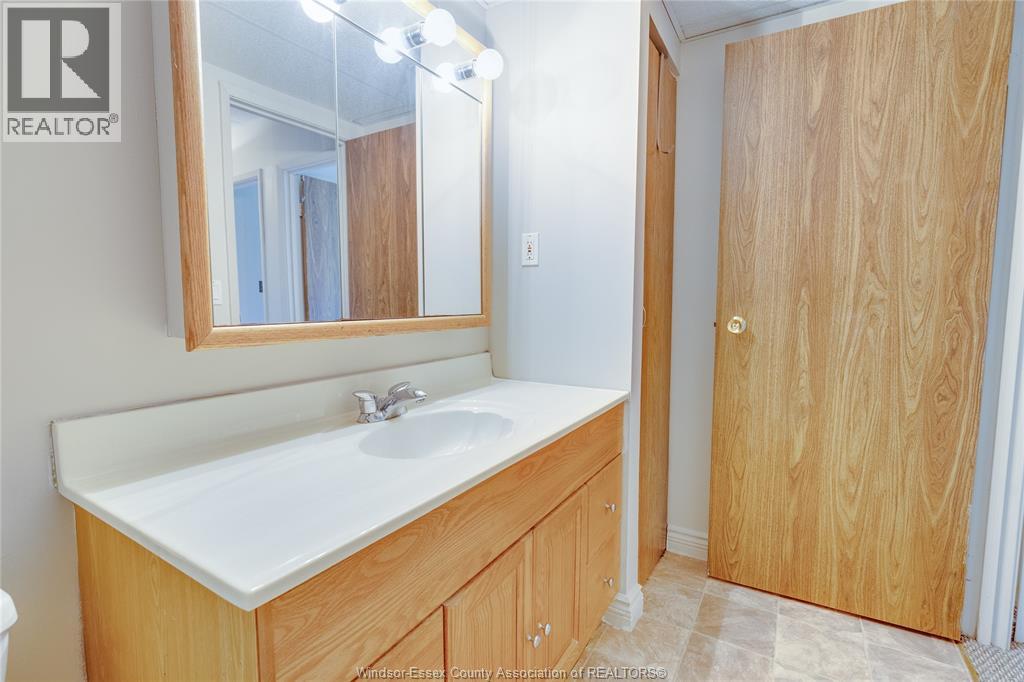 #104 3355 SANDWICH STREET - 23
