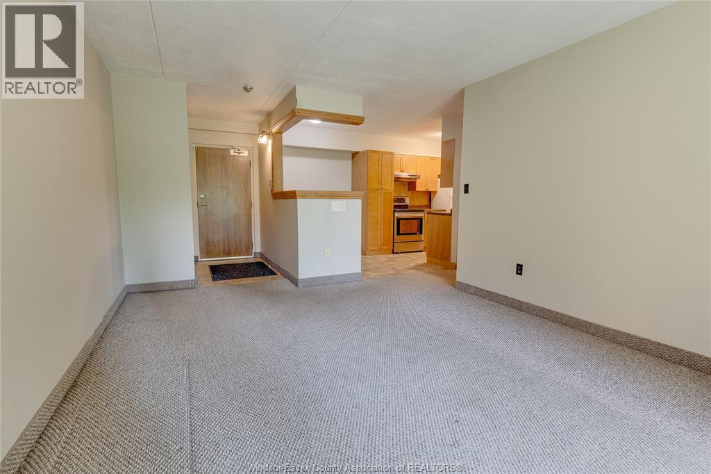#104 3355 SANDWICH STREET - 6