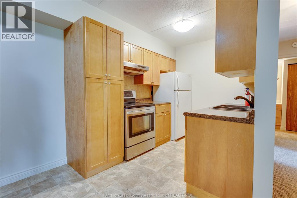 #104 3355 SANDWICH STREET - 9