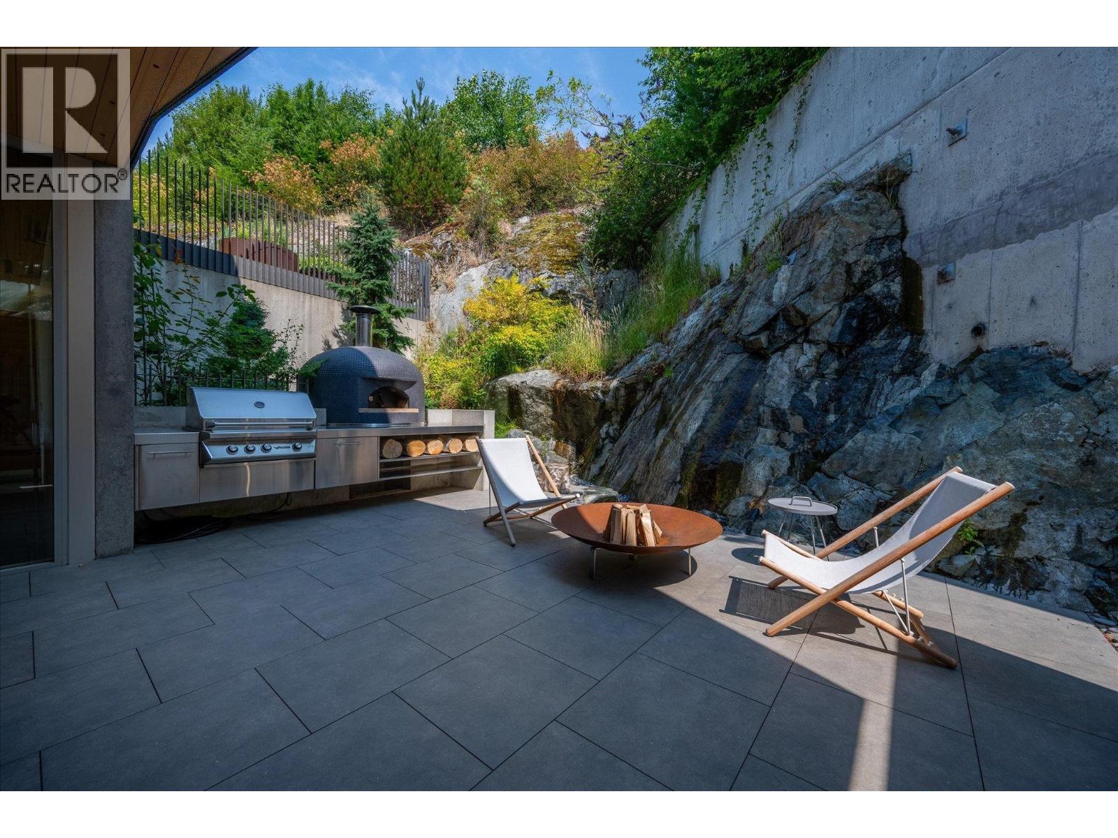 38574 HIGH CREEK DRIVE, Squamish