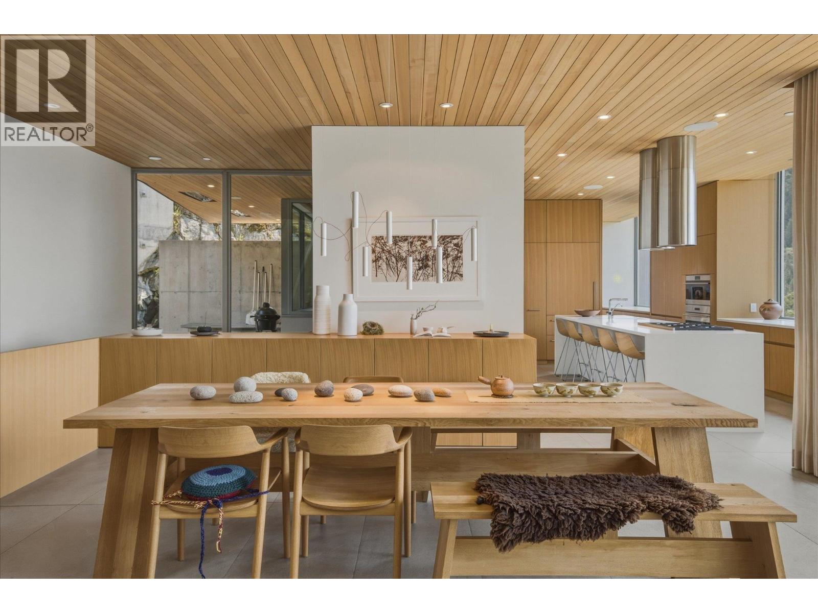 38574 HIGH CREEK DRIVE, Squamish