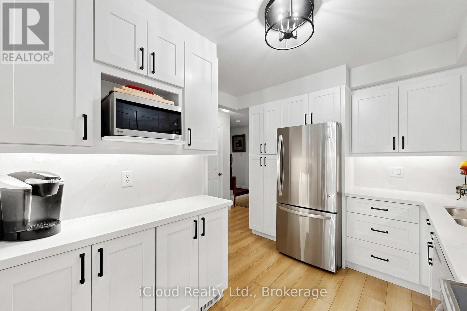 #16 1 ROYALWOOD COURT - 24