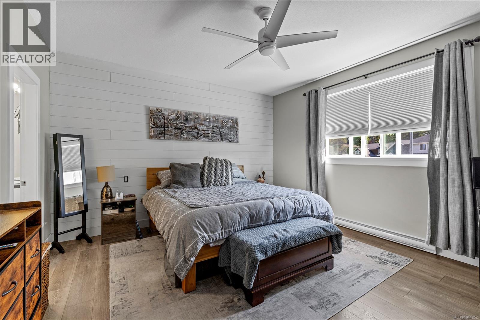 513 Martina Way - Image 5