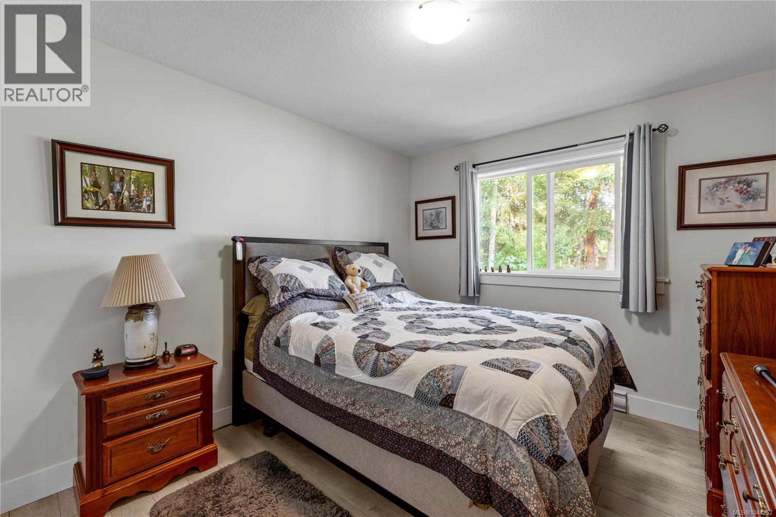 513 Martina Way - 18