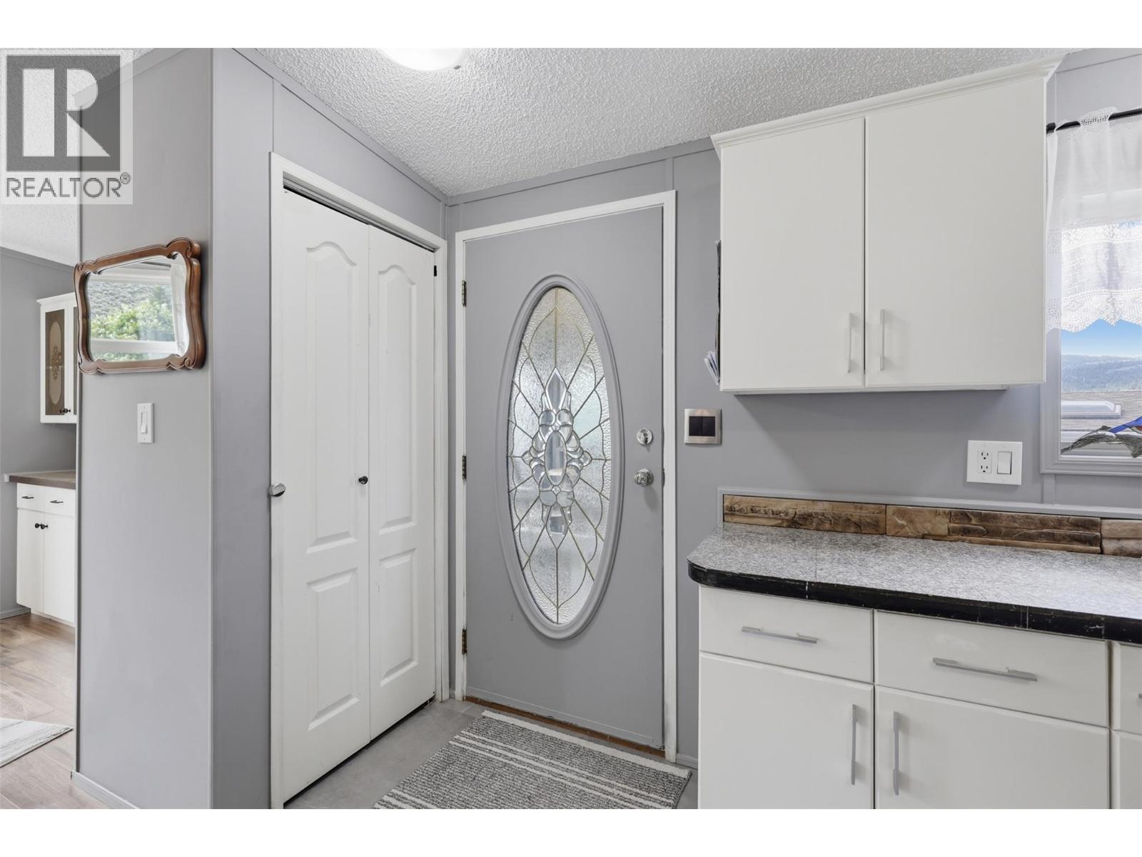 35-3099 Shuswap Road - 12