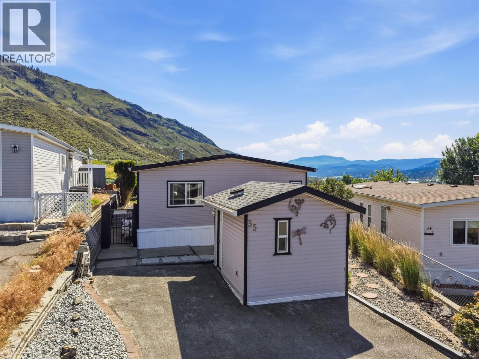 35-3099 Shuswap Road - 5