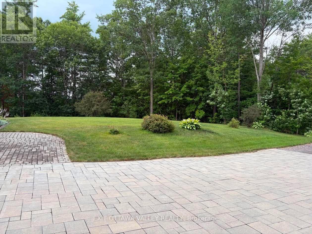 740 WALFORD ROAD - 38