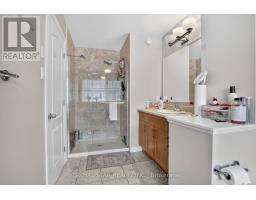 105 Eric Maloney Way, Ottawa, ON K1T0R2 Photo 29