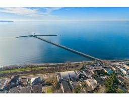 201 15097 Marine Drive, White Rock, BC V4B1C5 Photo 35