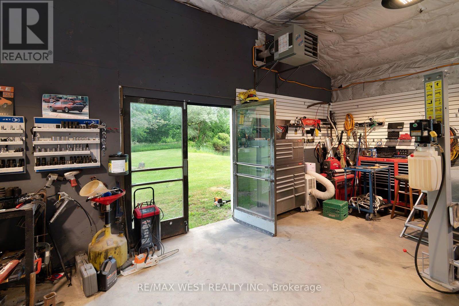 7324 HIGHWAY 9 ROAD - 36