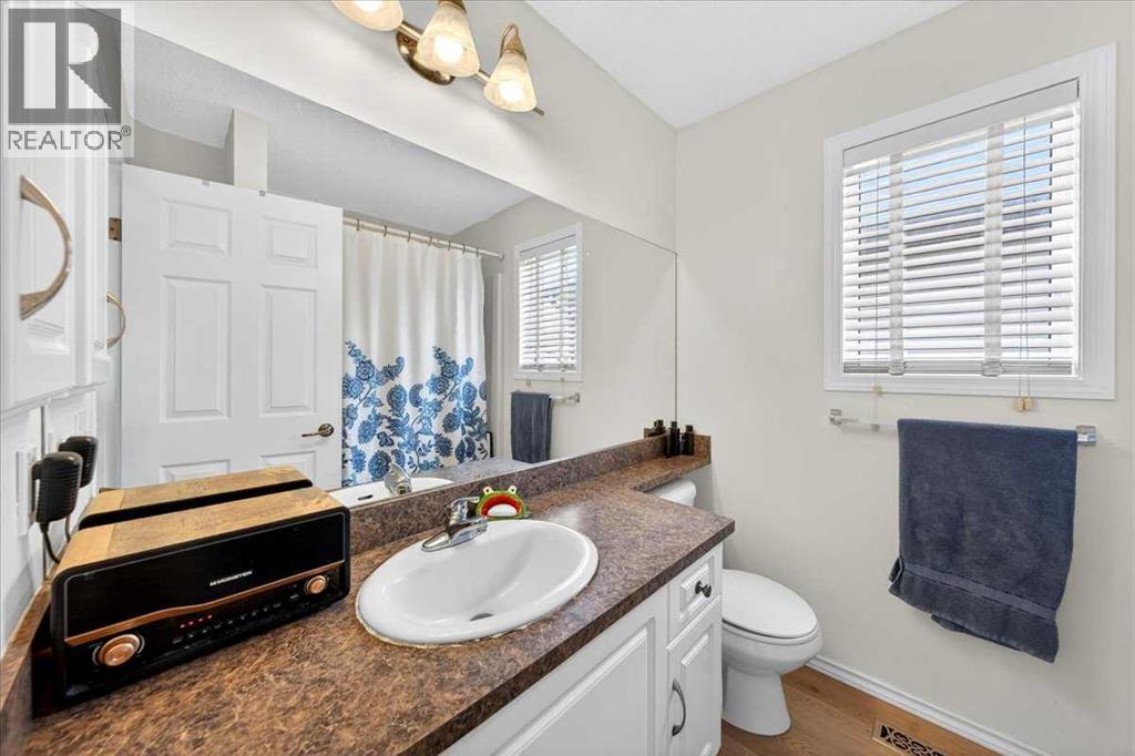194 Everoak Gardens SW - 33