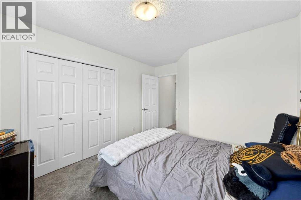 194 Everoak Gardens SW - 37