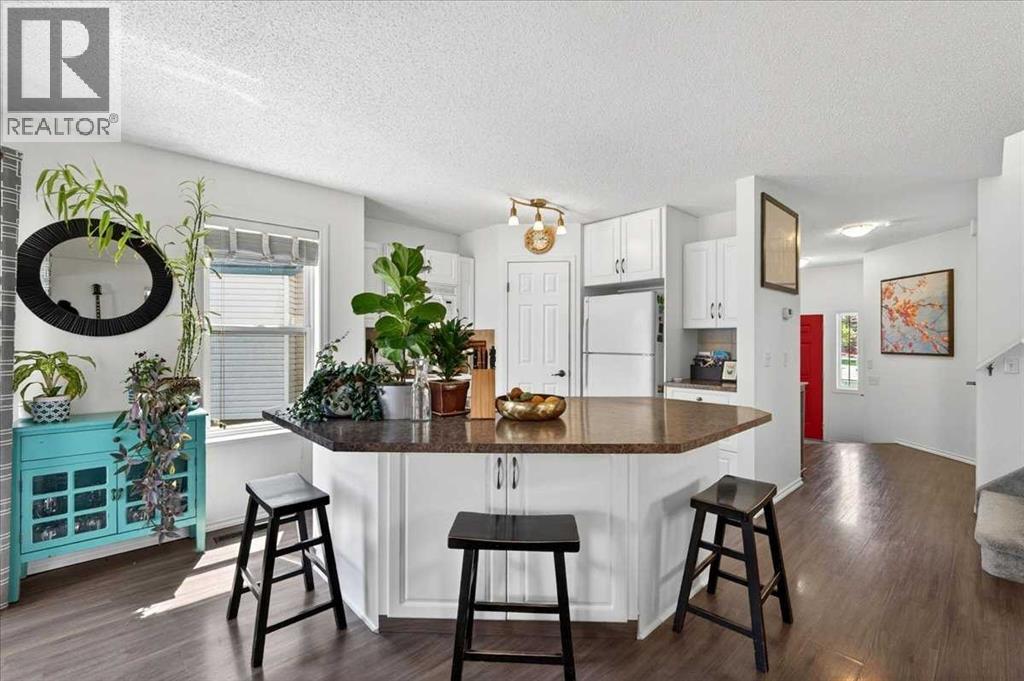 194 Everoak Gardens SW - 6