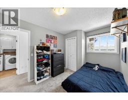 194 Everoak Gardens SW - photo 32