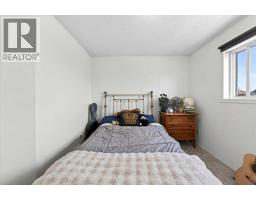 194 Everoak Gardens SW - photo 35