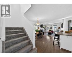 194 Everoak Gardens SW - photo 4