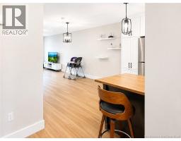 Living room - 185 Ernest Street, Dieppe, NB E1A4T3 Photo 11