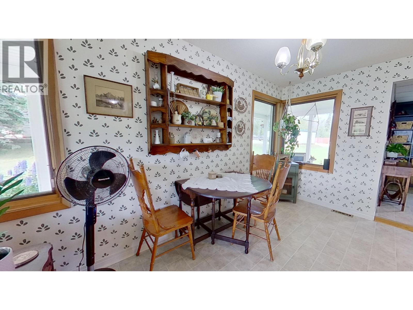 13346 29 HIGHWAY - 16