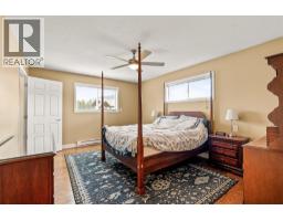 59 Beaven Road, Cherryville, BC V0E2G3 Photo 33
