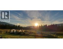 59 Beaven Road, Cherryville, BC V0E2G3 Photo 54