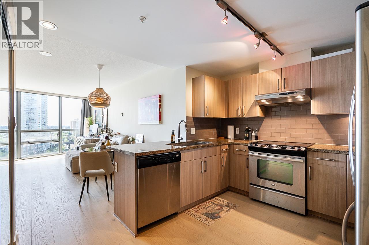1410 14 BEGBIE STREET, New Westminster