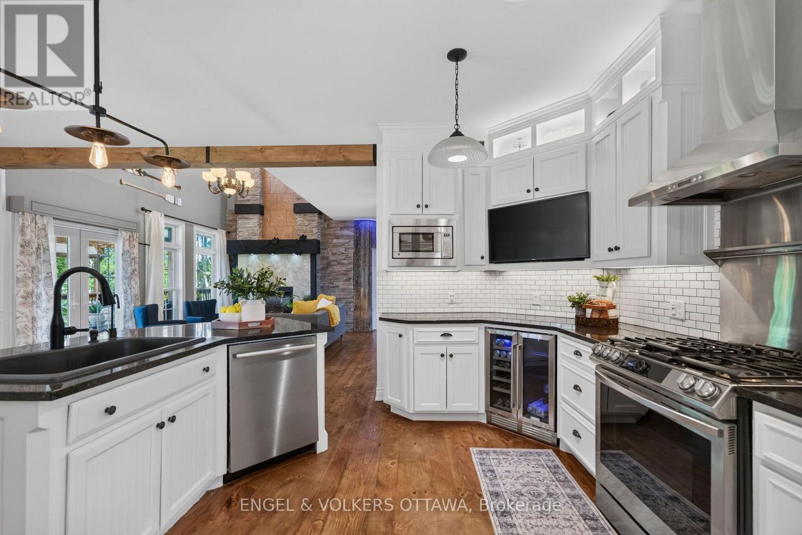 6881 SPARKLING LAKE WAY - Image 17