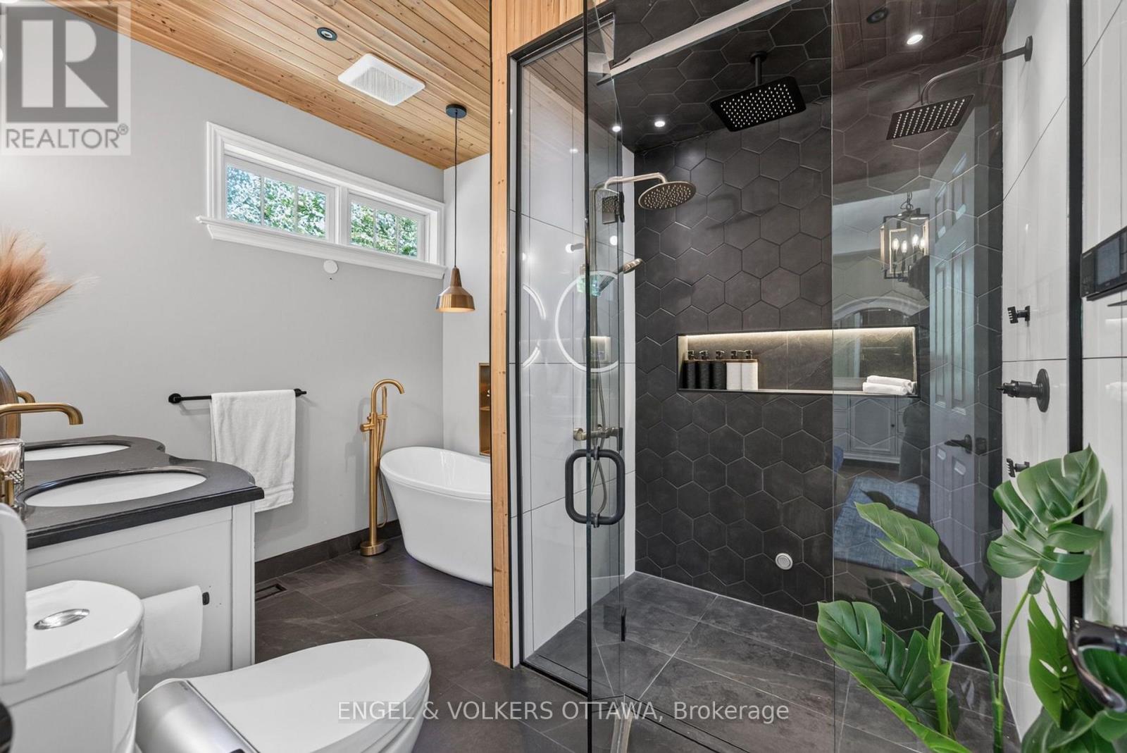 6881 SPARKLING LAKE WAY - Image 31