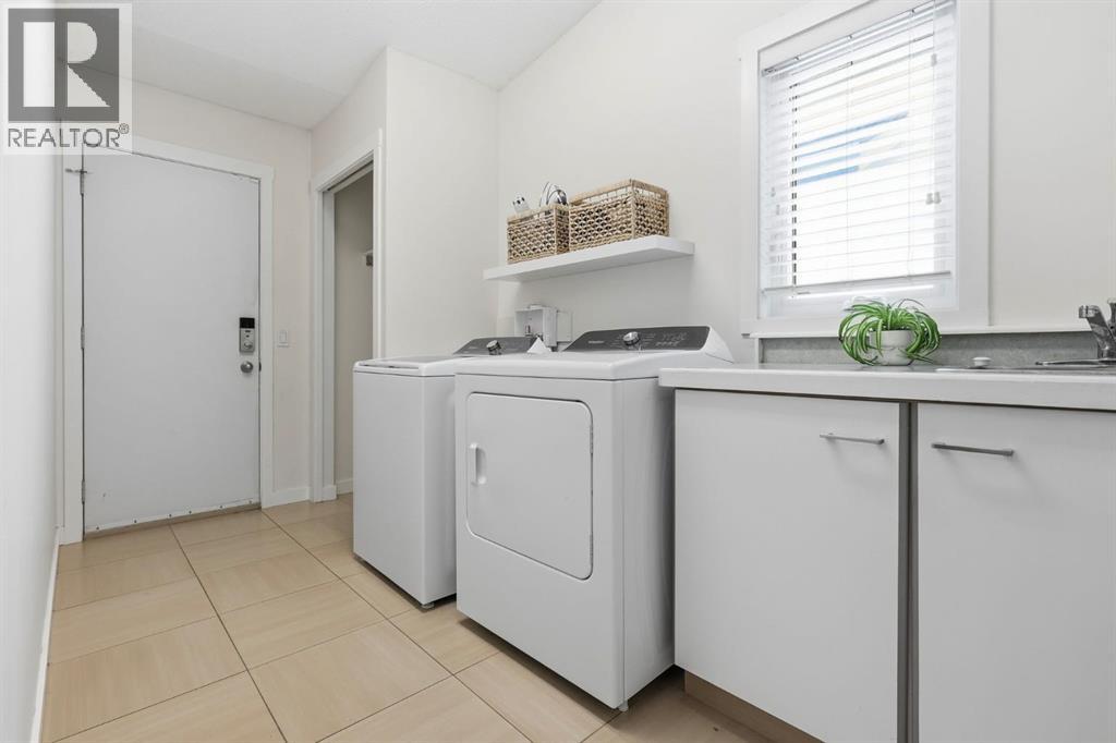 420 Douglasbank Court SE - Image 27