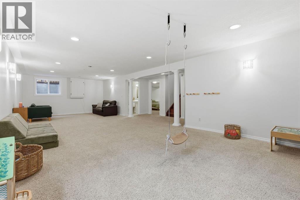 420 Douglasbank Court SE - Image 32